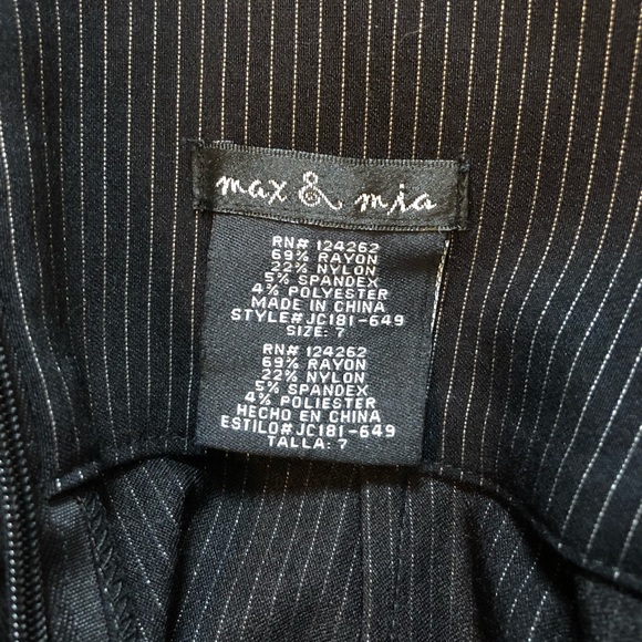 Women’s Size 7 Pencil Skirt - Picture 3 of 4